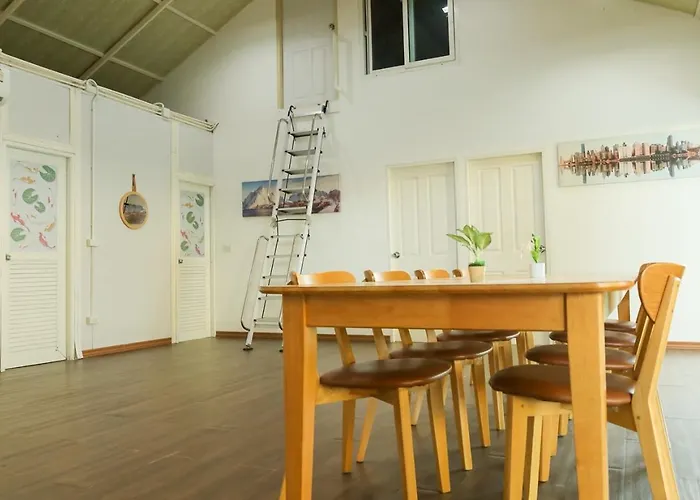 Baan Airport Villa *